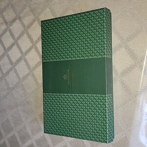 New Molton Brown 10 Piece Bath & Shower Gel Gift Set